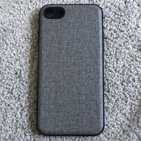 iPhone case 6,7,8 - Picture 1 of 3